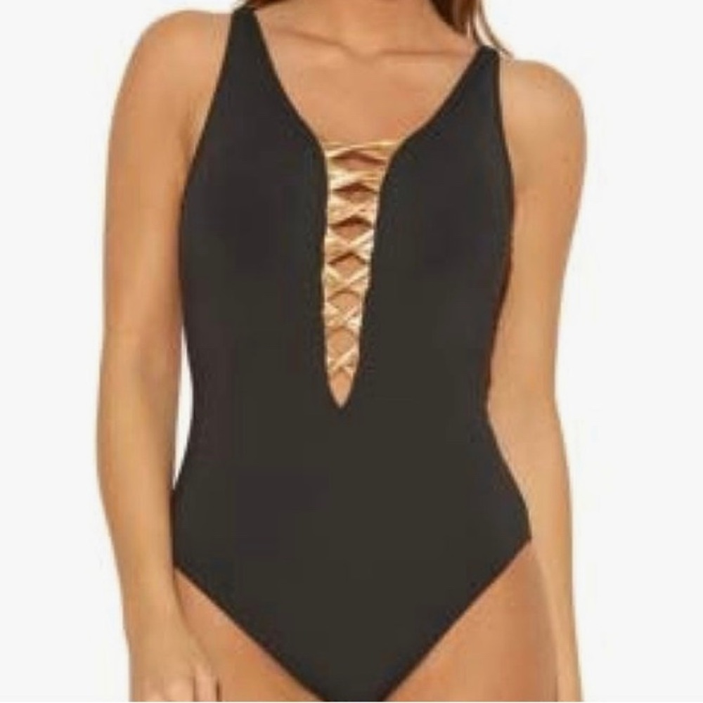 Bleu Rod Beattie Womens Plunging Halter One-Piece Swimsuit Black 8